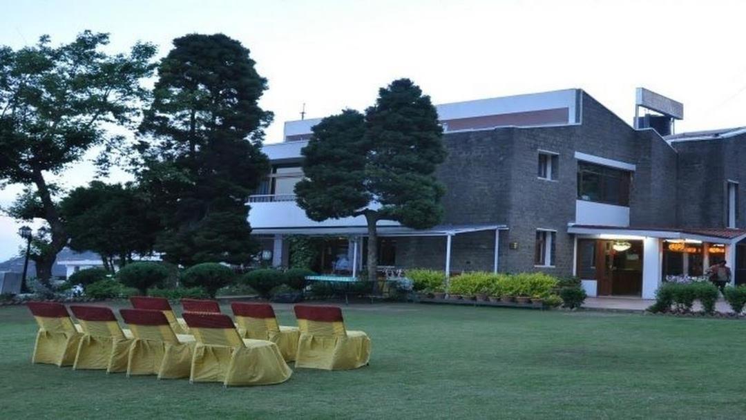 Hotel Blossom Shimla Bagian luar foto